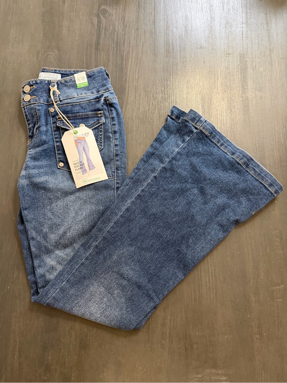 RE Generation by Celebrity Pink Low Rise Patch Pocket Flare Jeans Size 3/26